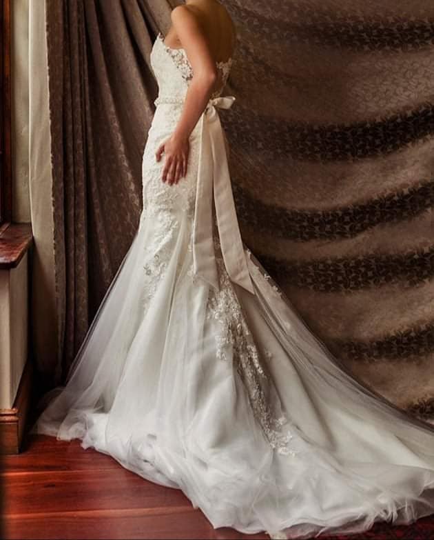 Vonve bridal dress clearance prices