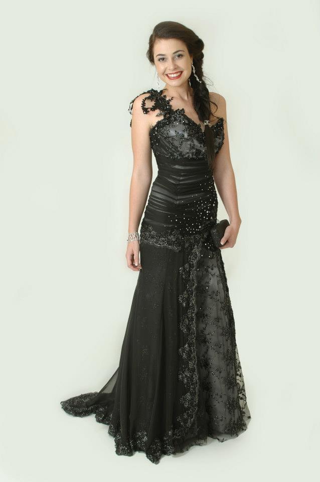 Black gown for clearance farewell